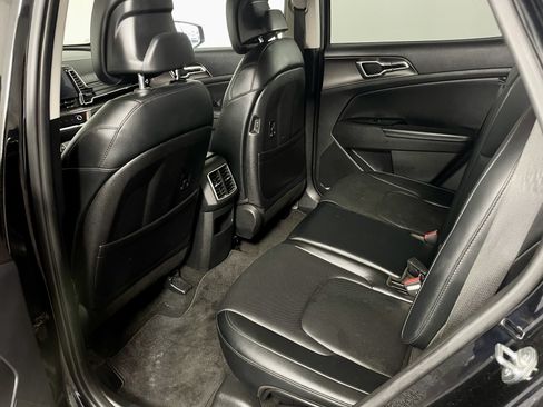 Used 2023 Kia Sportage EX FWD image 11