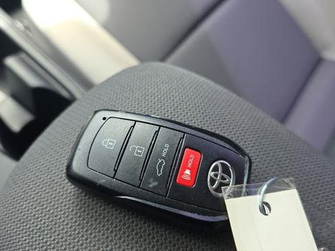 Used 2025 Toyota Corolla LE w/ Convenience Package FWD image 28