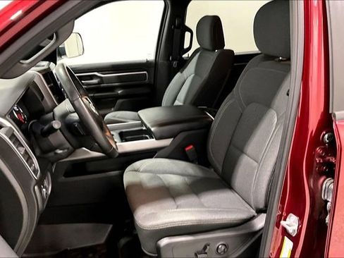 Used 2019 RAM 1500 Big Horn AWD/4WD image 23