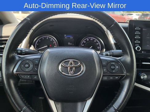 Used 2023 Toyota Camry SE image 17