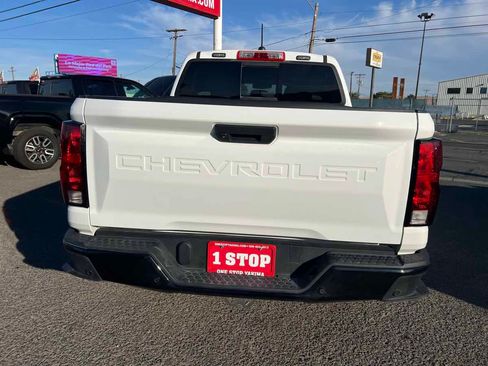 Used 2023 Chevrolet Colorado W/T w/ Safety Package AWD/4WD image 7