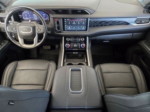 Used 2023 GMC Yukon Denali w/ Denali Reserve Package AWD/4WD image 13