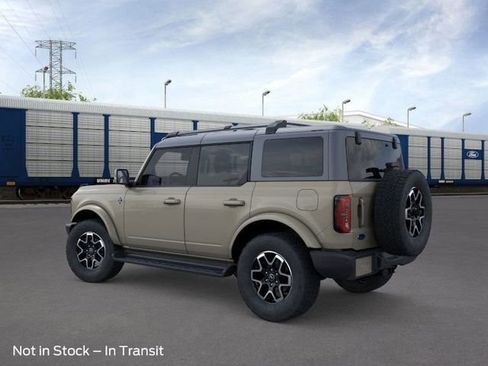 New 2025 Ford Bronco Outer Banks image 4