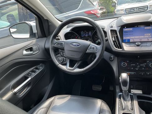 Used 2019 Ford Escape SEL AWD/4WD image 17