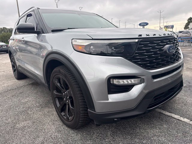 Used 2022 Ford Explorer ST-Line w/ Class IV Trailer Tow Package RWD image 4