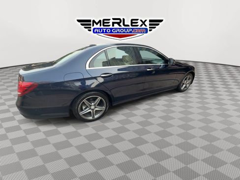 Used 2017 Mercedes-Benz E 300 4MATIC image 8