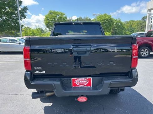 Used 2024 Toyota Tacoma SR5 AWD/4WD image 8