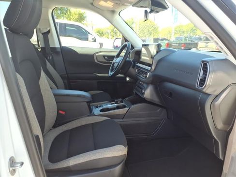 Certified 2025 Ford Bronco Sport Big Bend w/ Convenience Package image 11