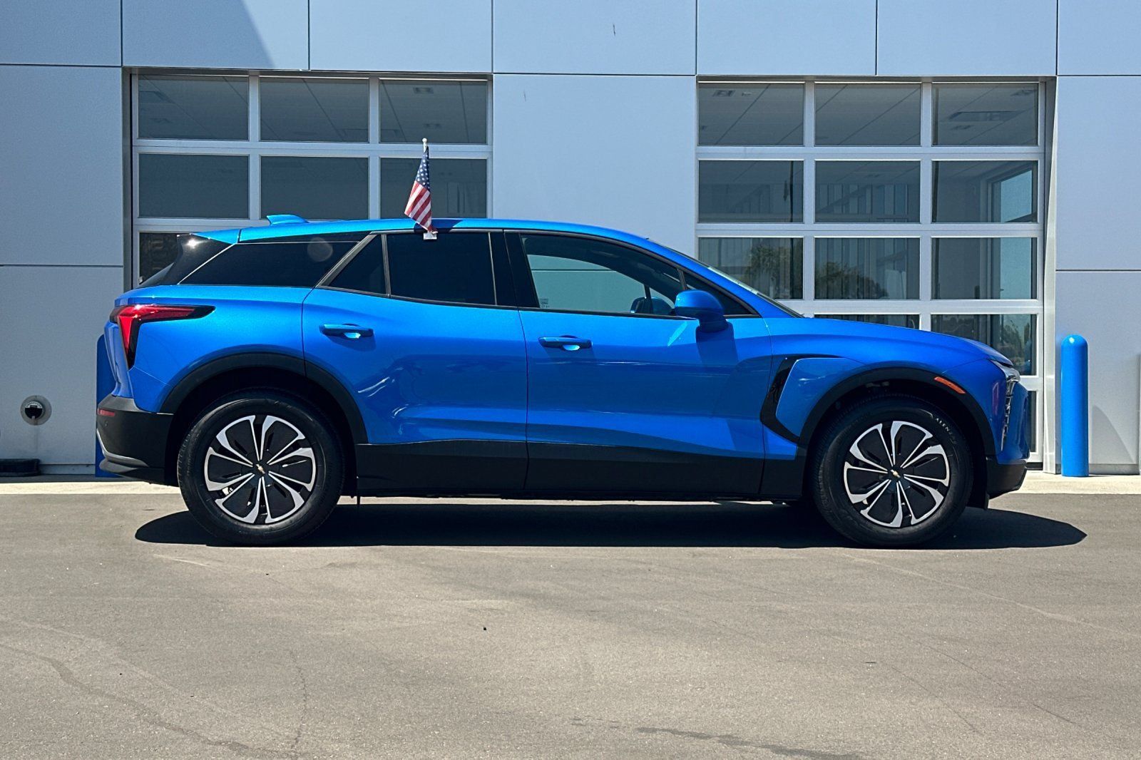 New 2025 Chevrolet Blazer EV LT FWD image 3