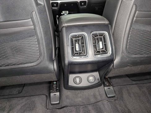 Certified 2022 Kia Sorento S image 20