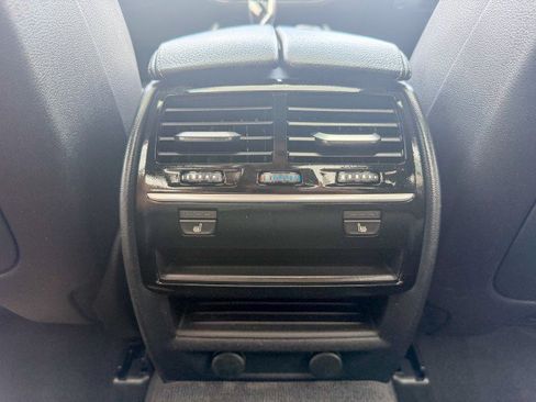 Used 2017 BMW 530i RWD image 13