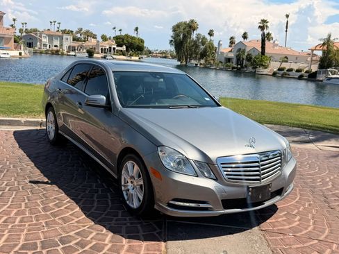 Used 2012 Mercedes-Benz E 350 Sedan image 36