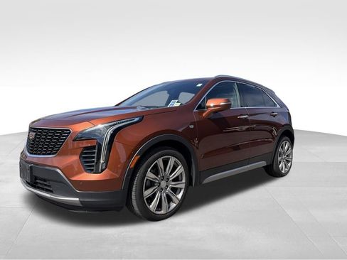 Used 2019 Cadillac XT4 Premium Luxury AWD/4WD image 3
