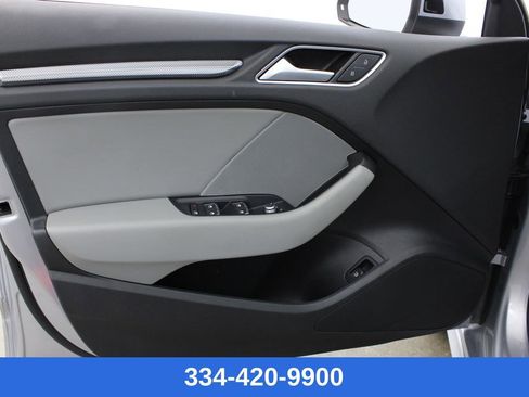 Used 2017 Audi A3 e-tron Premium Plus w/ Technology Package image 17