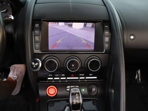 Used 2014 Jaguar F-TYPE S image 34