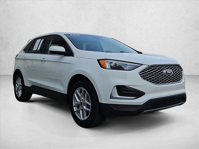 Used 2024 Ford Edge SEL AWD/4WD image 3