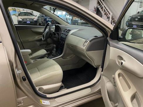 Used 2010 Toyota Corolla FWD image 14
