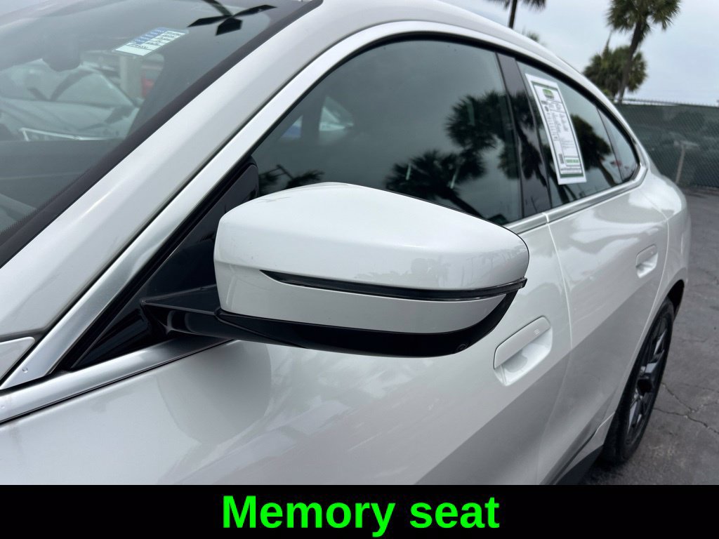 Used 2025 BMW i4 eDrive40 RWD image 22