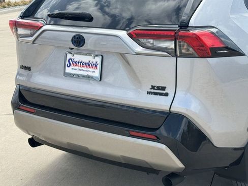 Used 2024 Toyota RAV4 XSE image 6