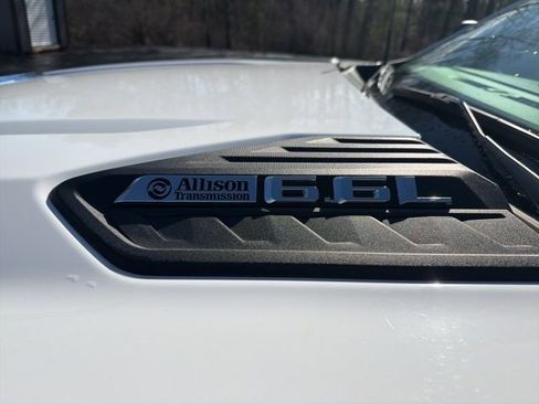 Certified 2024 Chevrolet Silverado 2500 LT AWD/4WD image 10