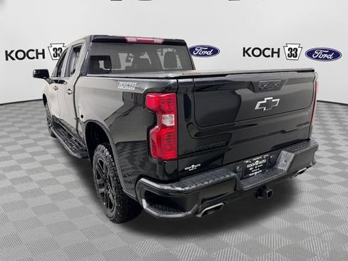 Used 2022 Chevrolet Silverado 1500 Custom Trail Boss w/ Midnight Edition AWD/4WD image 6