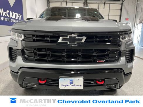 Used 2024 Chevrolet Silverado 1500 LT Trail Boss w/ Convenience Package II AWD/4WD image 11