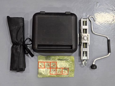 Used 1998 Porsche 911 Carrera S image 84