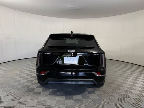 Used 2026 Cadillac Optiq Sport 1 RWD image 9