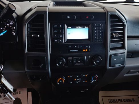 Used 2021 Ford F250 XL w/ Power Equipment Group RWD image 24