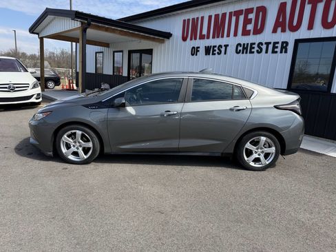 Used 2017 Chevrolet Volt LT image 12