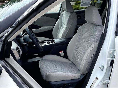 Certified 2023 Nissan Rogue SV AWD/4WD image 10