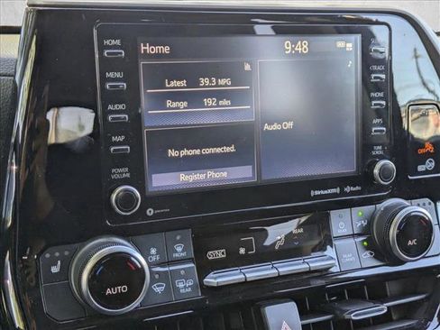 Used 2020 Toyota Highlander XLE image 8