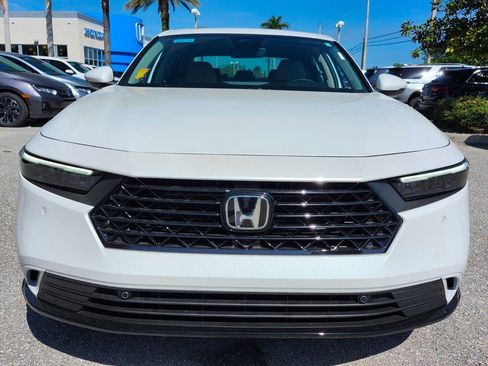 New 2025 Honda Accord EX-L image 2