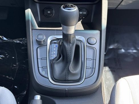 Certified 2023 Hyundai Kona SEL AWD/4WD image 8