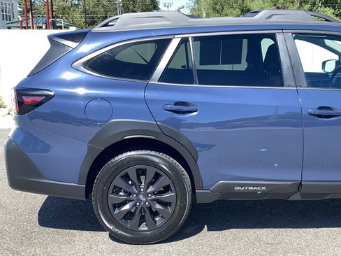 Certified 2025 Subaru Outback Onyx Edition AWD/4WD image 6