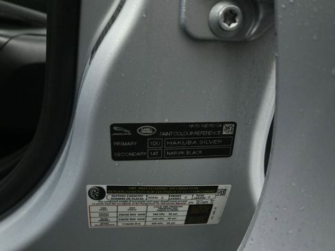 Used 2023 Land Rover Discovery Sport SE AWD/4WD image 31