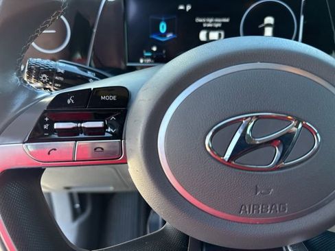 Used 2022 Hyundai Elantra SEL w/ Convenience Package image 38