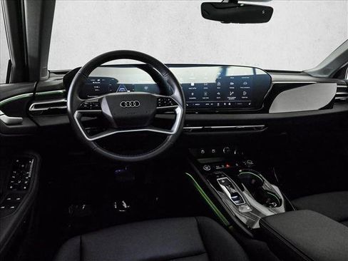 Used 2025 Audi A5 2.0T Premium w/ Convenience Package AWD/4WD image 19