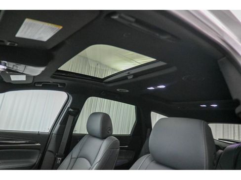 Used 2024 Buick Enclave Essence w/ Experience Buick Package image 37