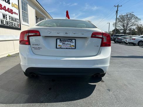 Used 2012 Volvo S60 T5 image 7