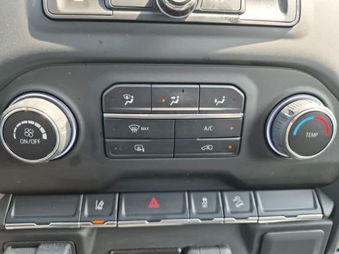 Used 2025 Chevrolet Silverado 2500 Custom AWD/4WD image 24