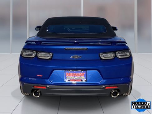Used 2019 Chevrolet Camaro LT w/ RS Package image 5