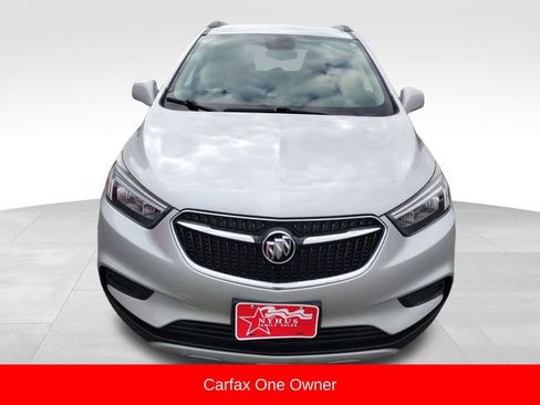 Used 2021 Buick Encore Preferred image 2