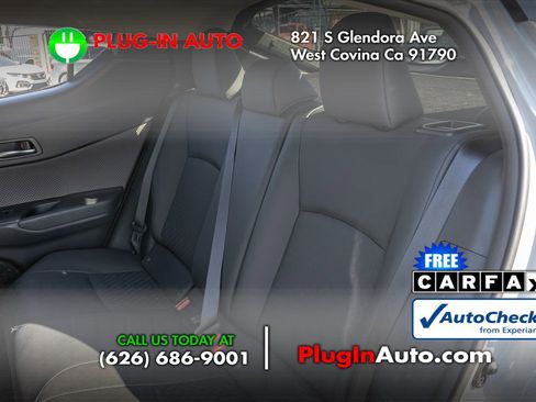 Used 2022 Toyota C-HR Limited image 9