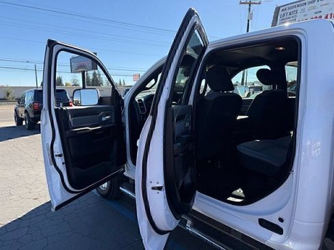 Used 2021 RAM 3500 Big Horn AWD/4WD image 13