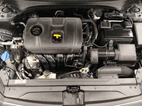 Used 2022 Kia Forte LXS image 30