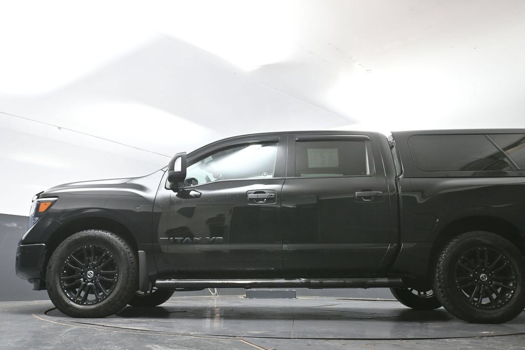Used 2018 Nissan Titan SV AWD/4WD image 51