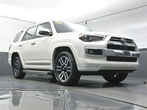 Used 2023 Toyota 4Runner Limited image 31