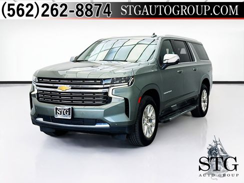 Used 2023 Chevrolet Suburban Premier image 1