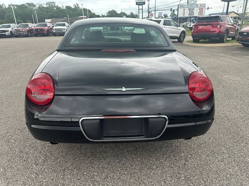 Used 2002 Ford Thunderbird RWD image 7